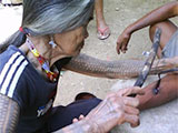 The last remaining tattoo artist of the Butbut Tribe