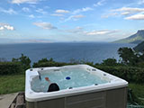 Ataalaya Farmhouse Jacuzzi 4